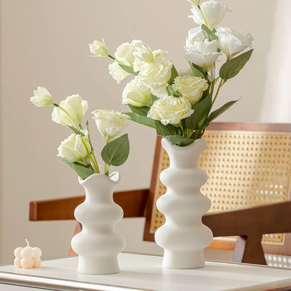 Minimalist White Ceramic Vase – Scandinavian Boho Style