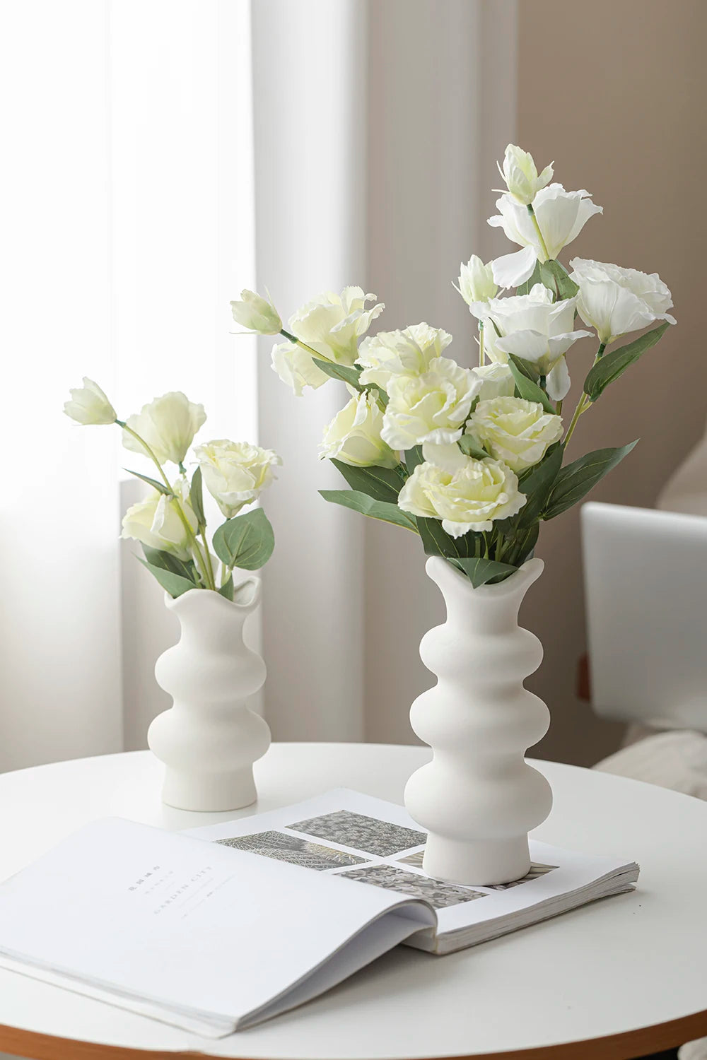 Minimalist White Ceramic Vase – Scandinavian Boho Style