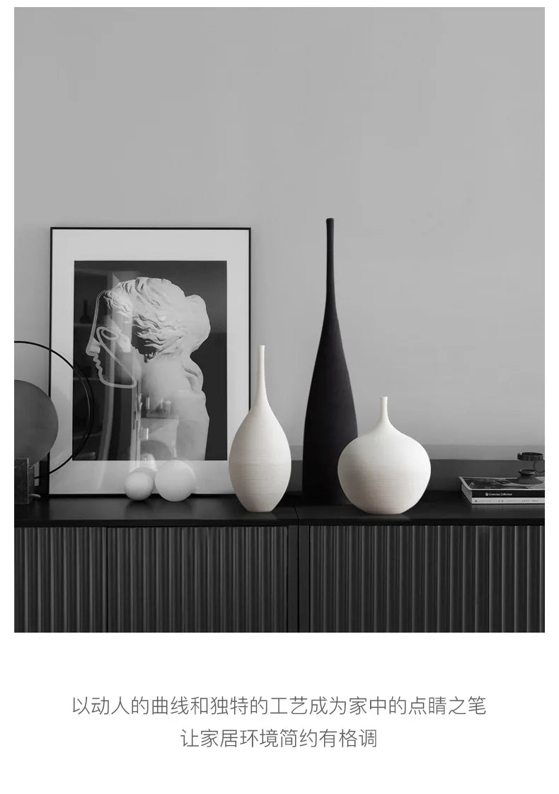 Minimalist Handmade Art Zen Vase Ceramic Decoration Living Room Model Home Decoration Black and White Art Vase Hand Drawing